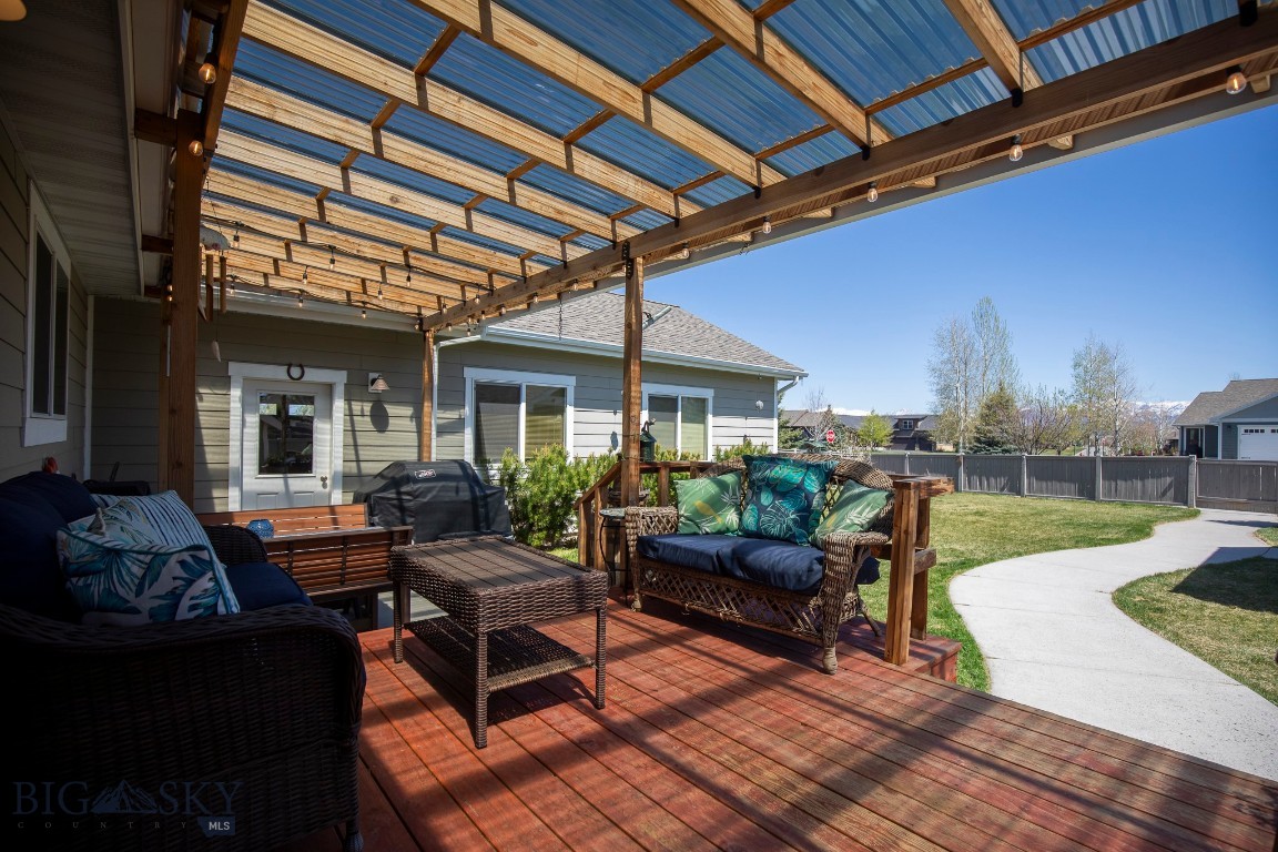 Middle Creek Parklands - Residential