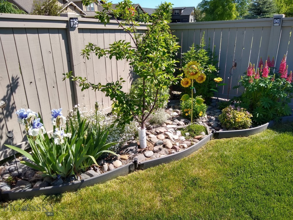 Middle Creek Parklands - Residential
