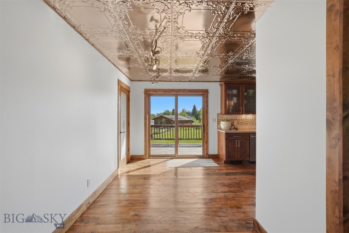Hyalite Foothills - Residential