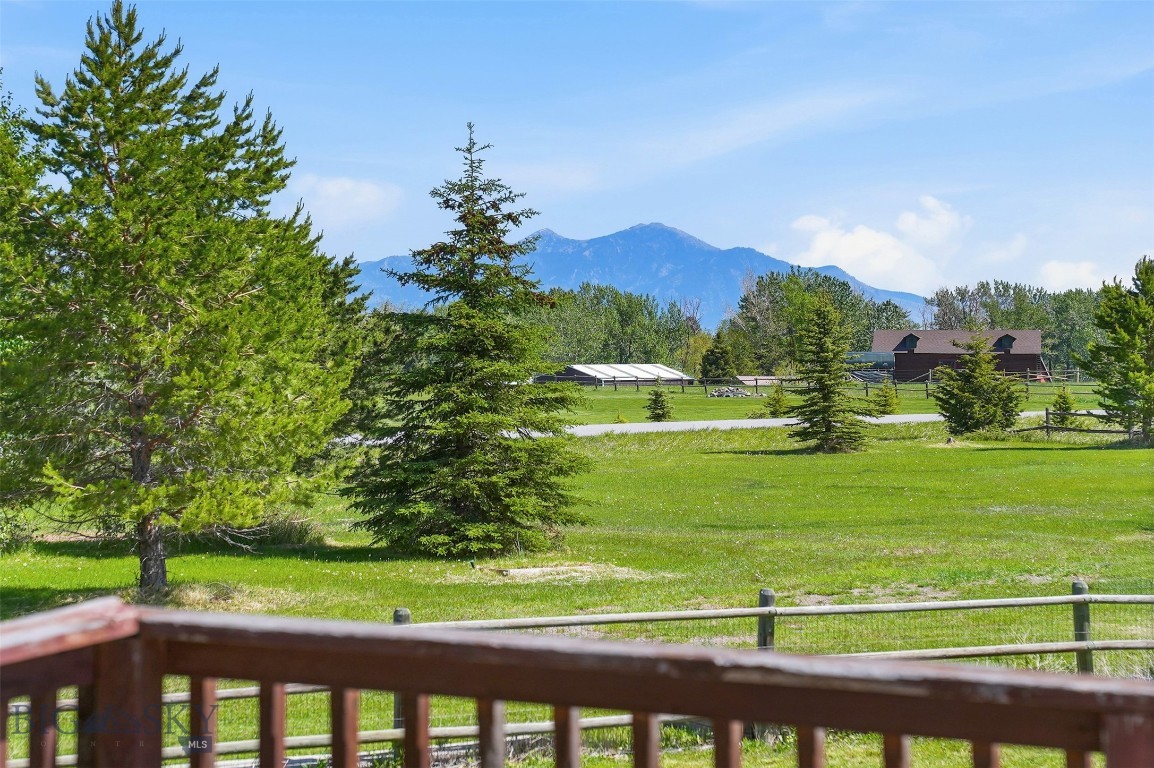 Hyalite Foothills - Residential