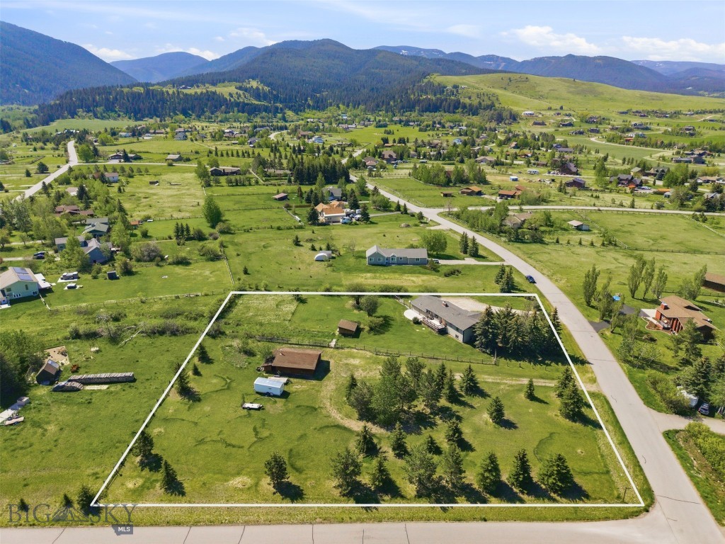 Hyalite Foothills - Residential