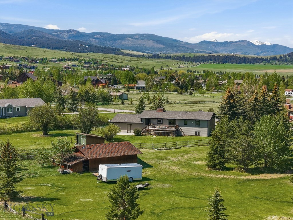 Hyalite Foothills - Residential