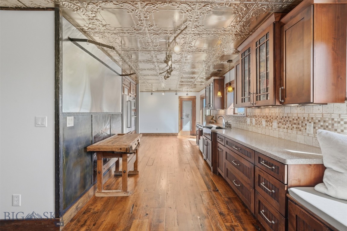 Hyalite Foothills - Residential