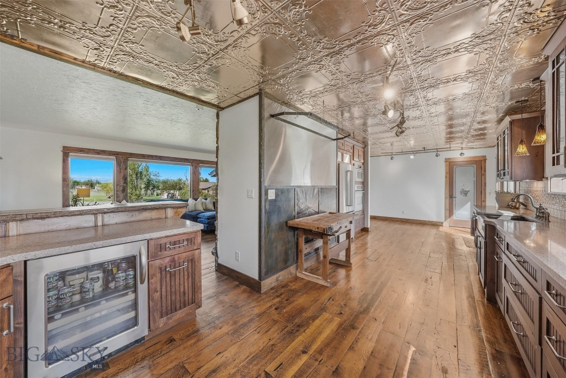 Hyalite Foothills - Residential