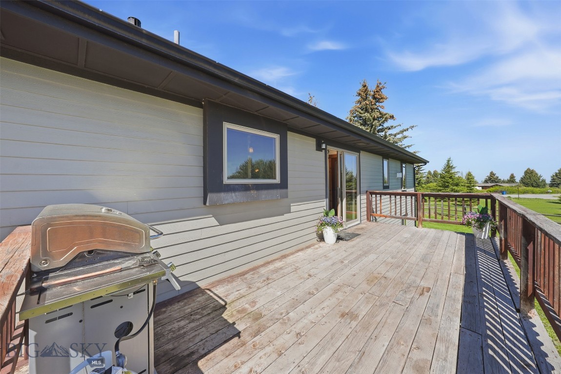 Hyalite Foothills - Residential
