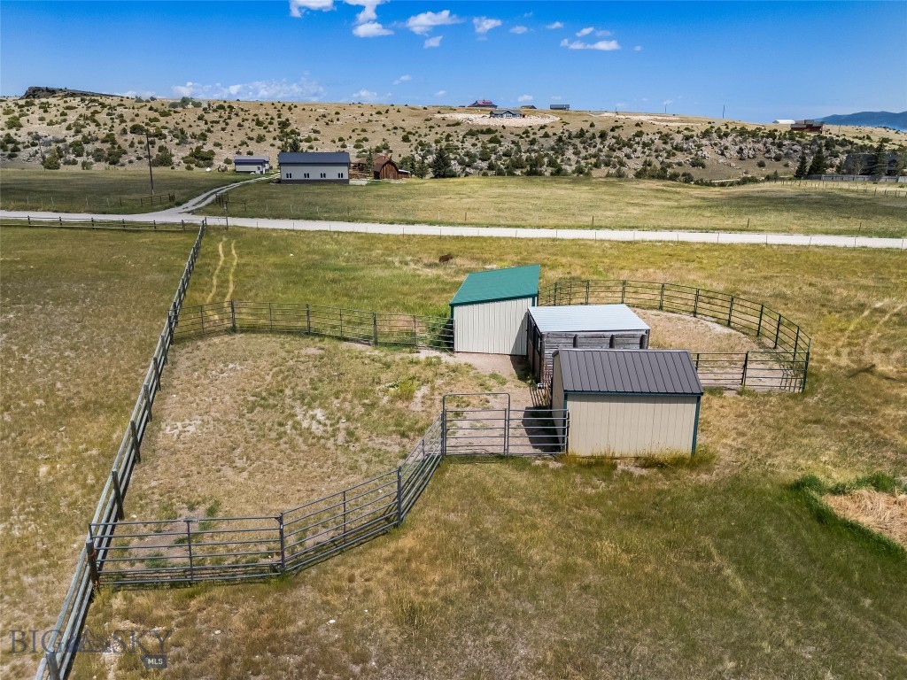 Shining Mountain Unit II - Residential