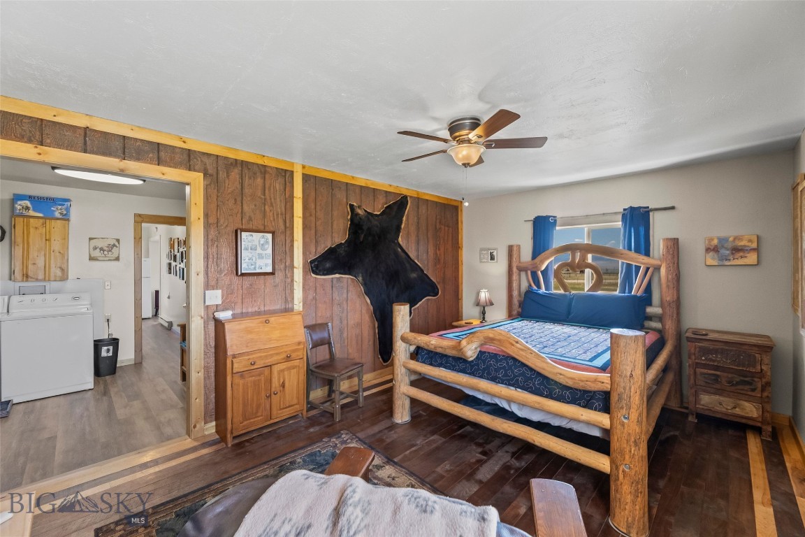 Shining Mountain Unit II - Residential