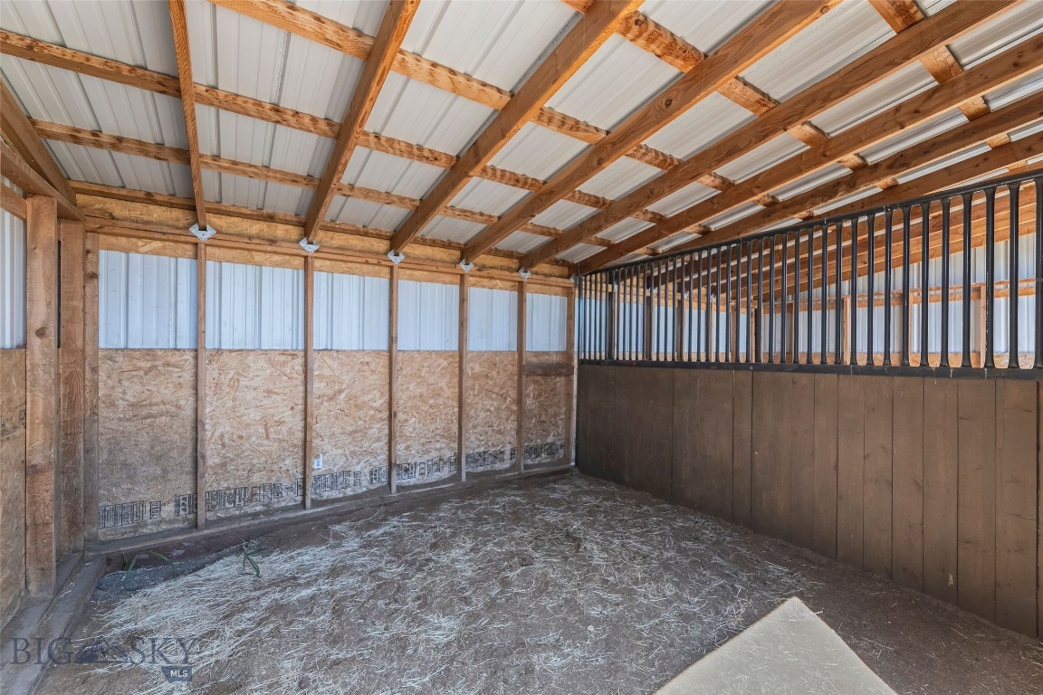 Shining Mountain Unit II - Residential
