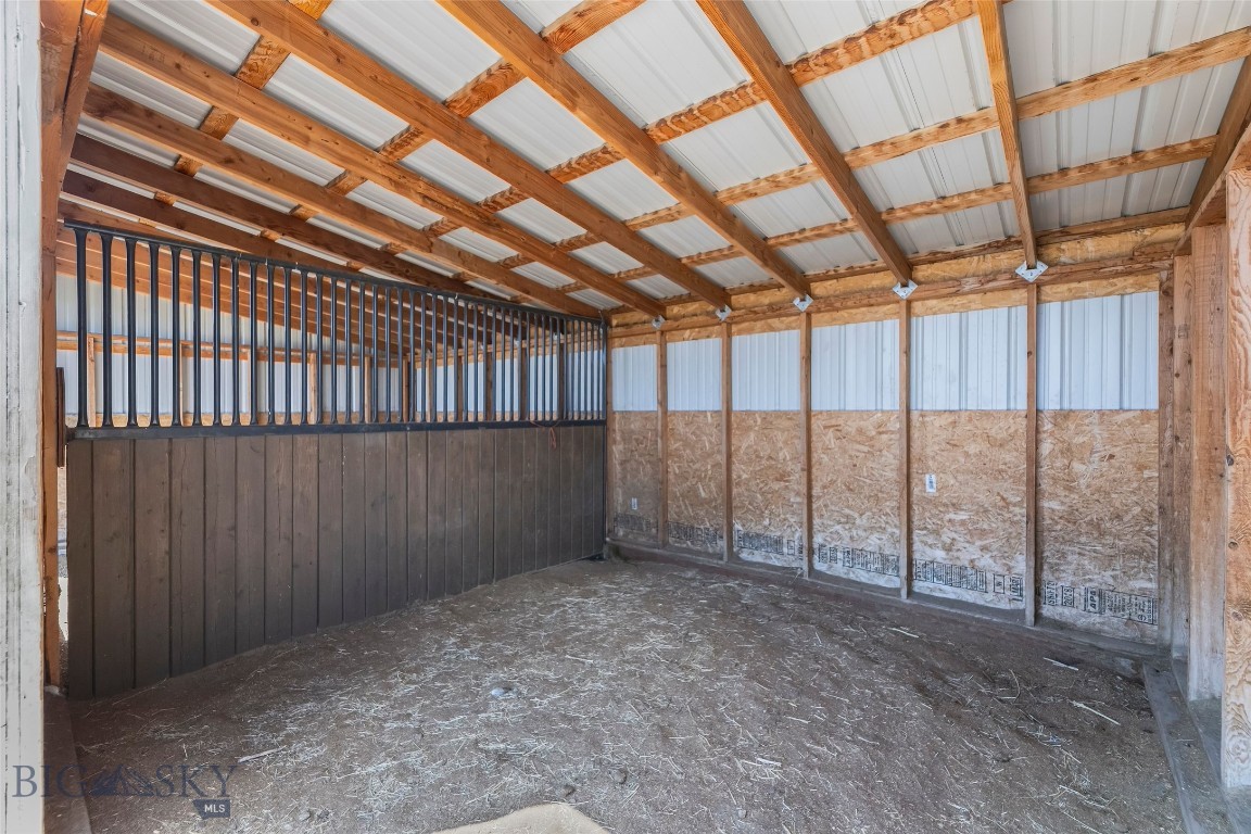 Shining Mountain Unit II - Residential