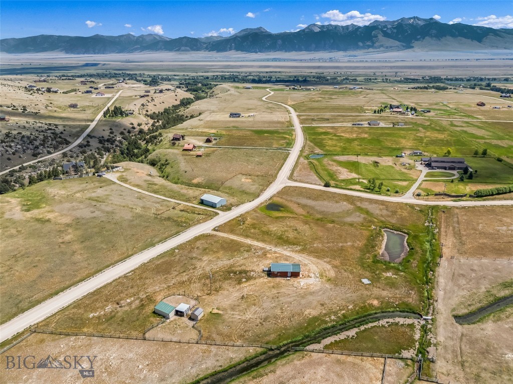 Shining Mountain Unit II - Residential