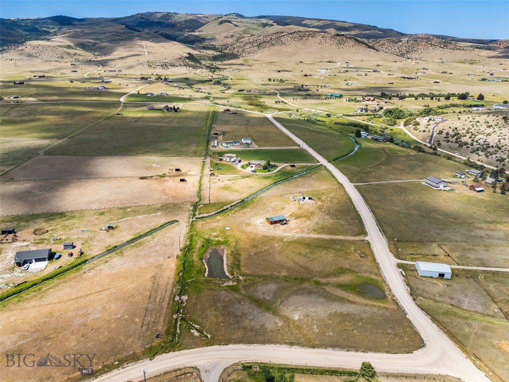 Shining Mountain Unit II - Residential
