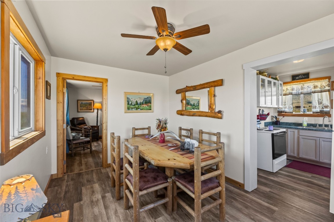 Shining Mountain Unit II - Residential
