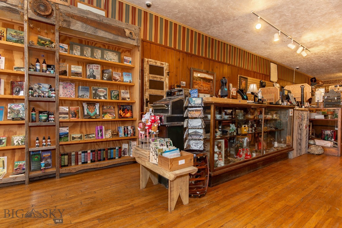 Virginia City Original Plat - Commercial Sale