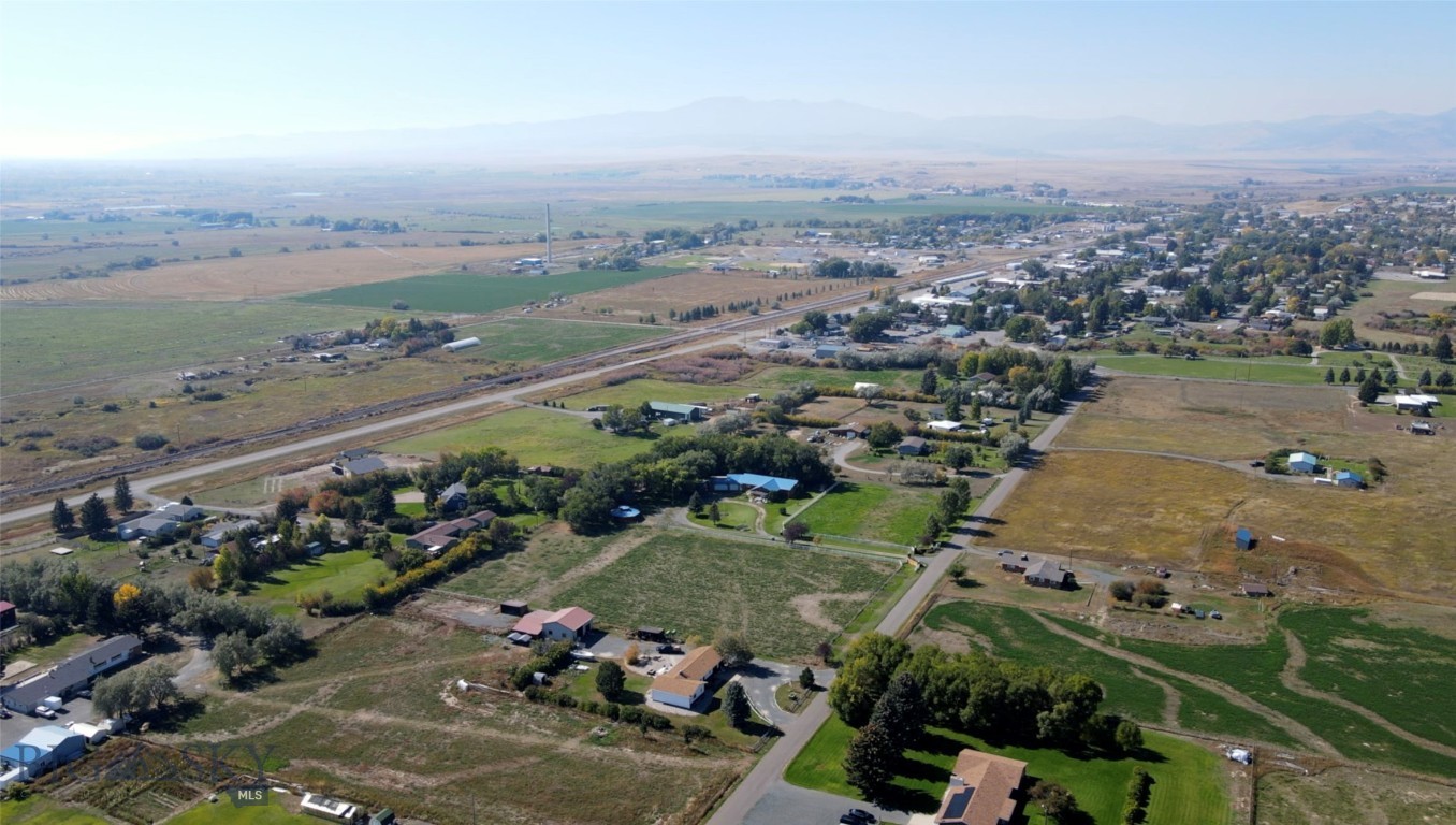 Whitetail Acre Tracts - Residential