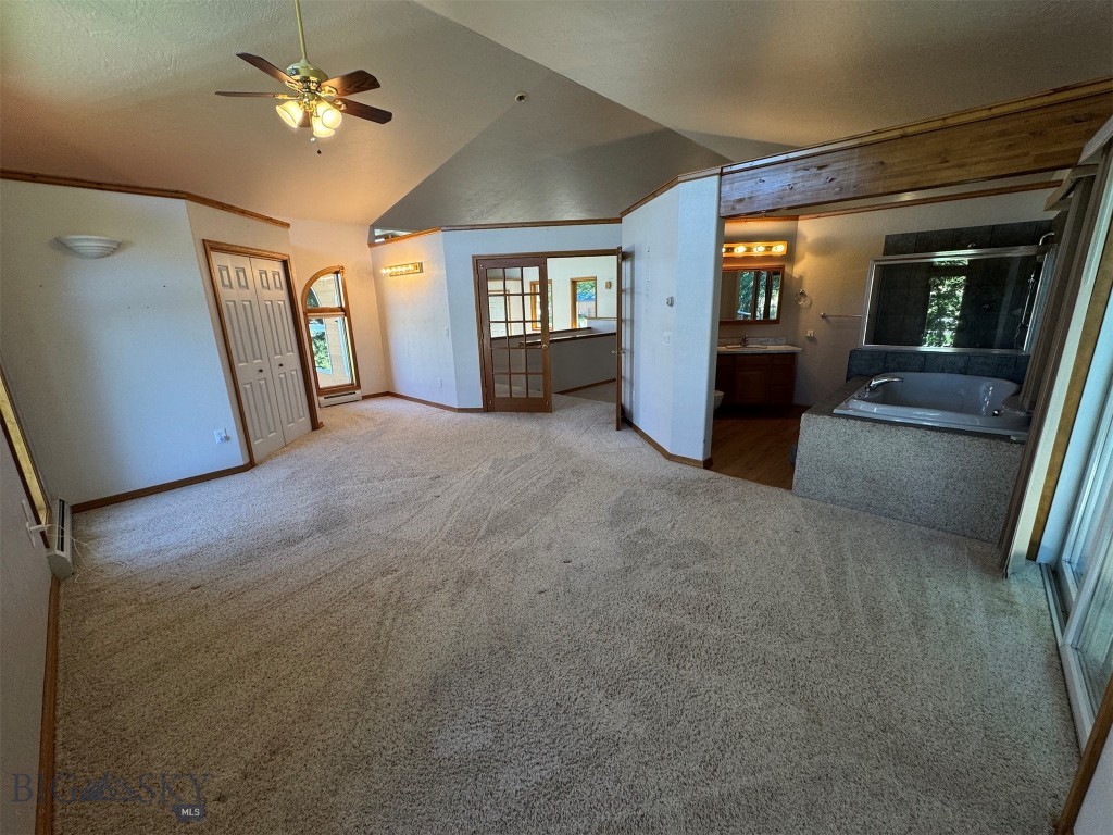 Whitetail Acre Tracts - Residential