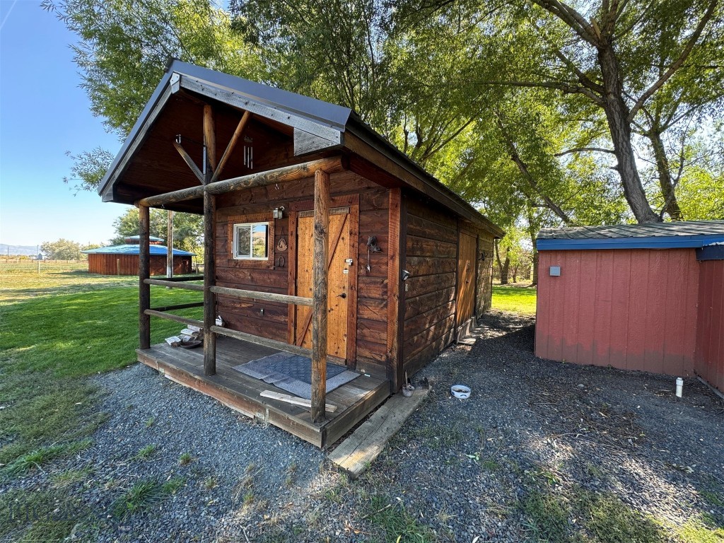 Whitetail Acre Tracts - Residential