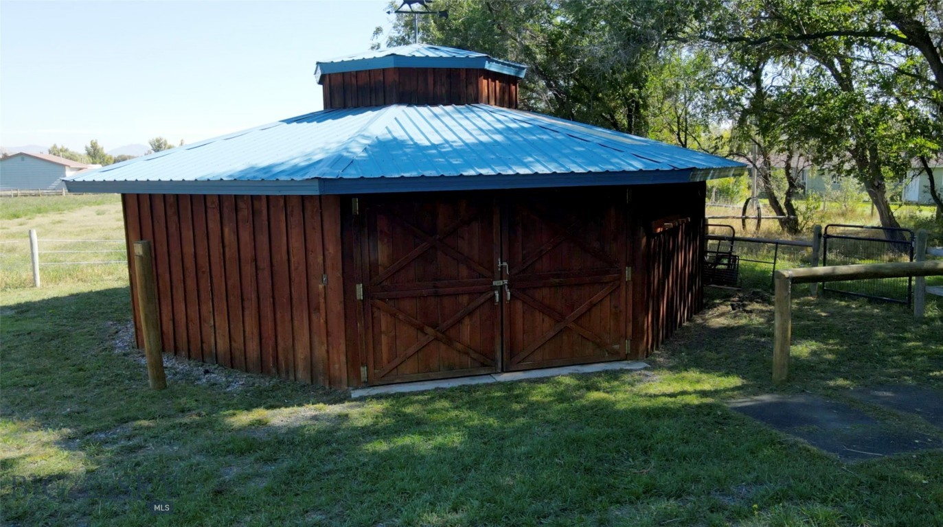 Whitetail Acre Tracts - Residential