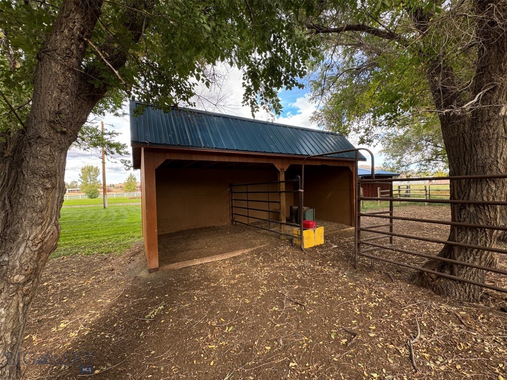 Whitetail Acre Tracts - Residential