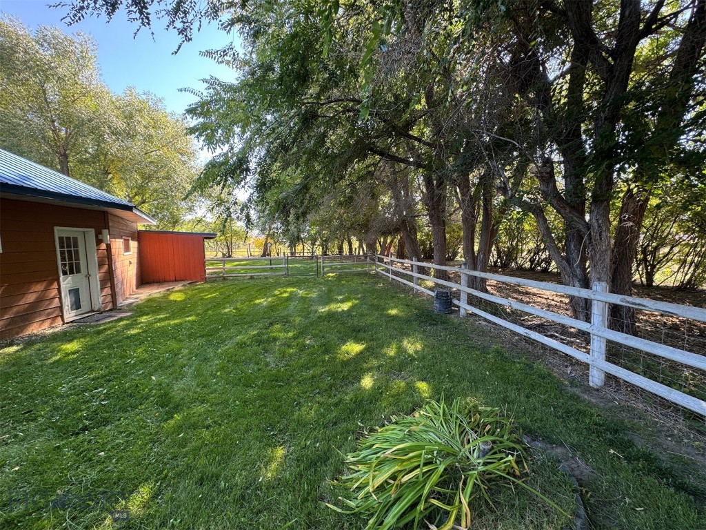 Whitetail Acre Tracts - Residential