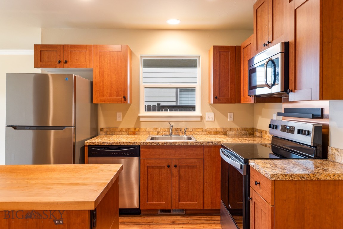 Flanders Creek - Residential