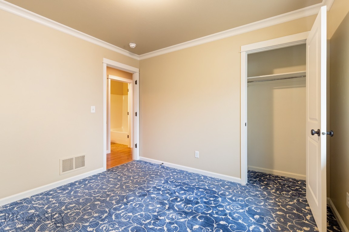 Flanders Creek - Residential