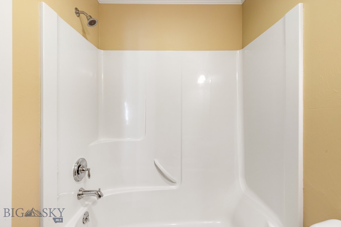 Flanders Creek - Residential