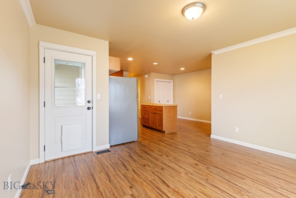 Flanders Creek - Residential