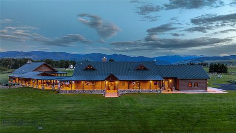 Photo of 1021 Gateway South Road, Gallatin Gateway, MT 59730 (MLS # 408815)