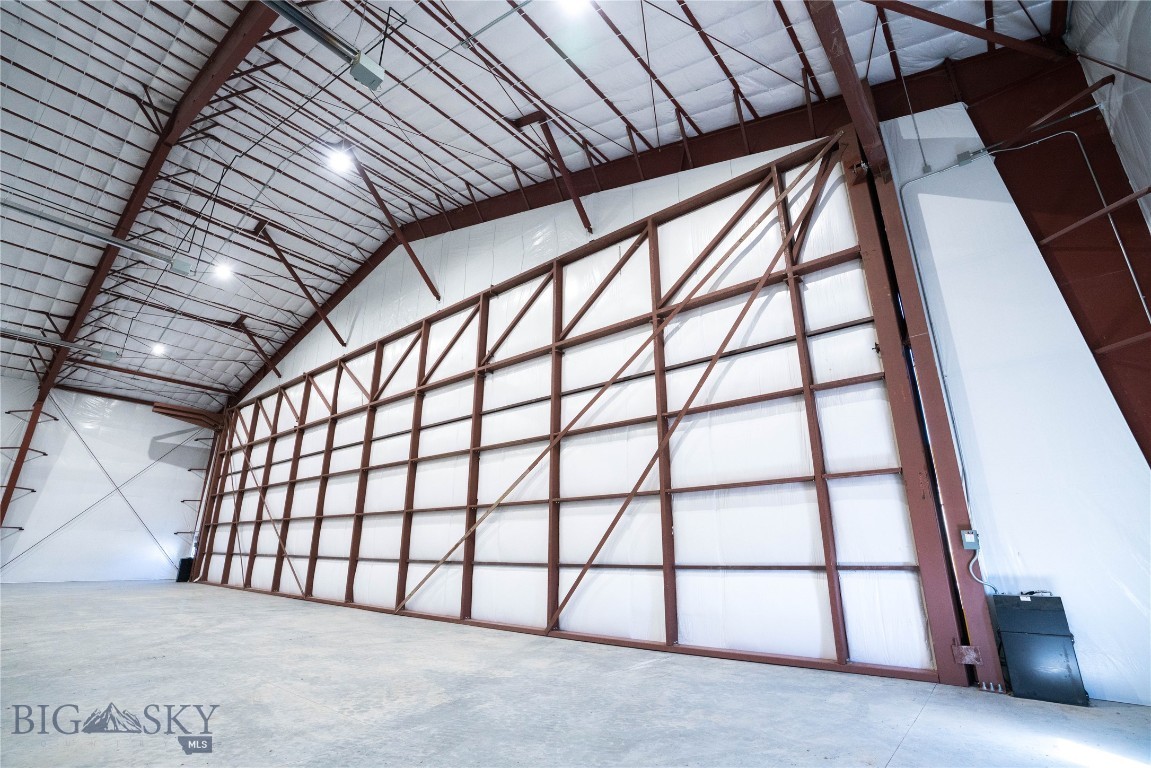 Shining Mountain Airpark - Commercial Sale