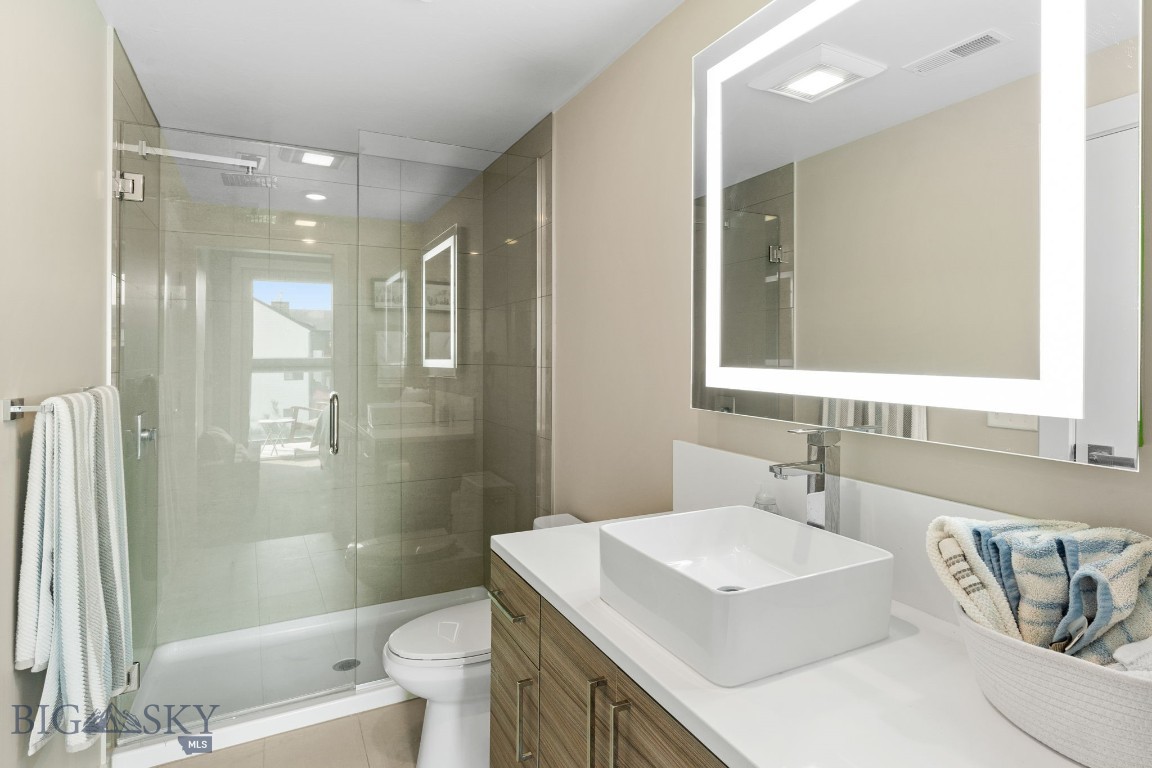 Bozeman, Montana 59718, United States, 1 Bedroom Bedrooms, ,1 BathroomBathrooms,Residential,Pending,206176