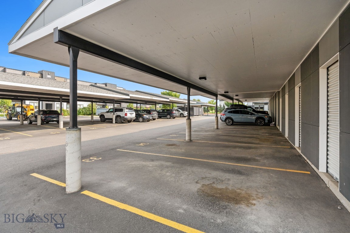 Bozeman, Montana 59718, United States, 1 Bedroom Bedrooms, ,1 BathroomBathrooms,Residential,Pending,206176