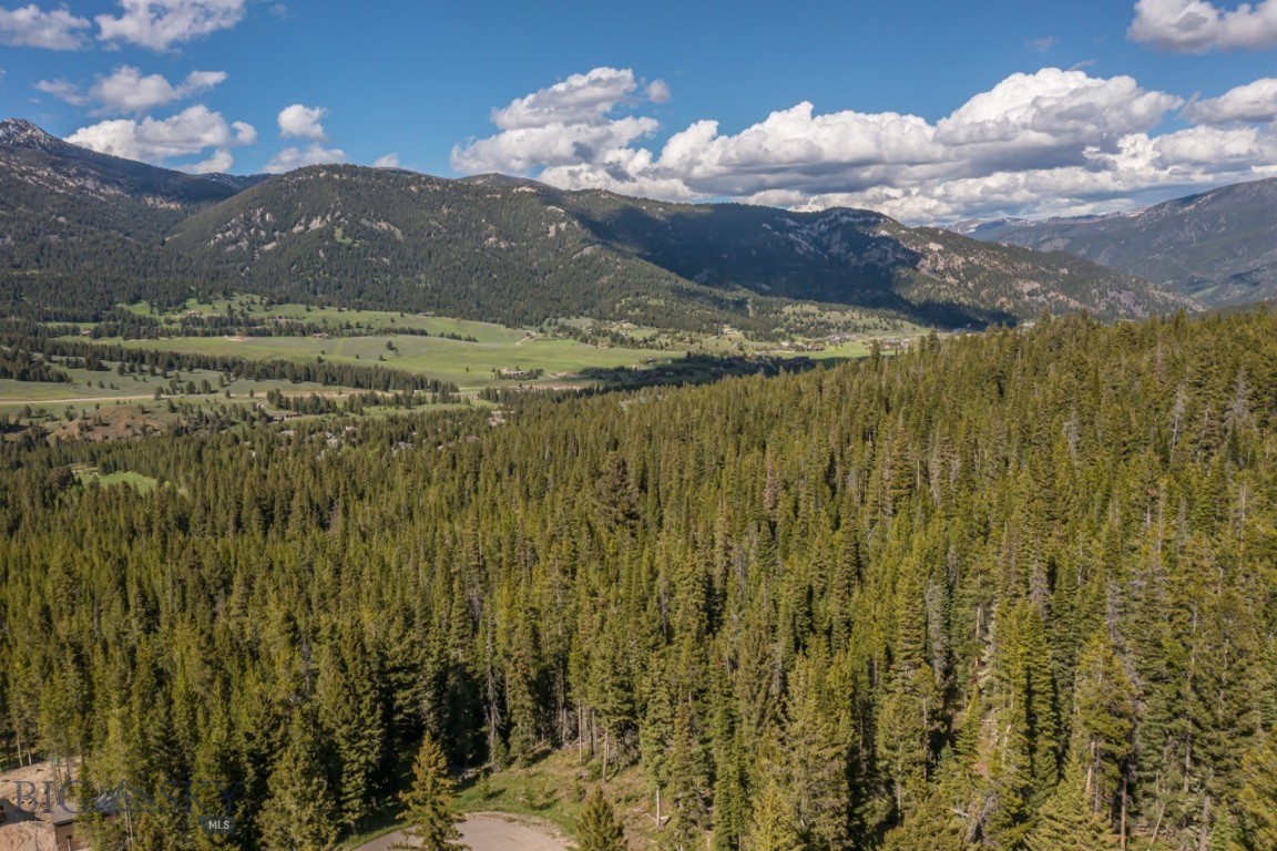 Spanish Peaks North - Land