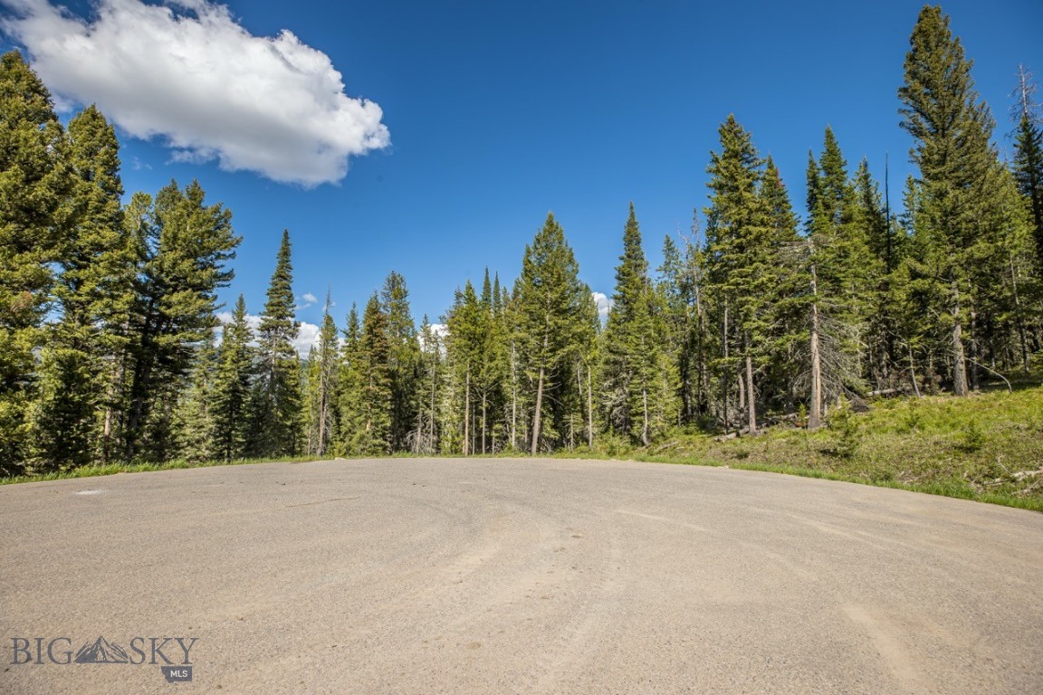 Spanish Peaks North - Land