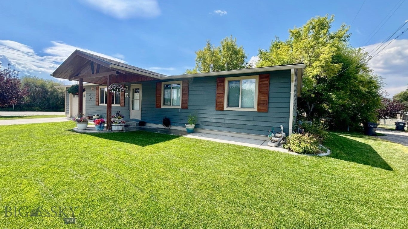 15 Noble Avenue