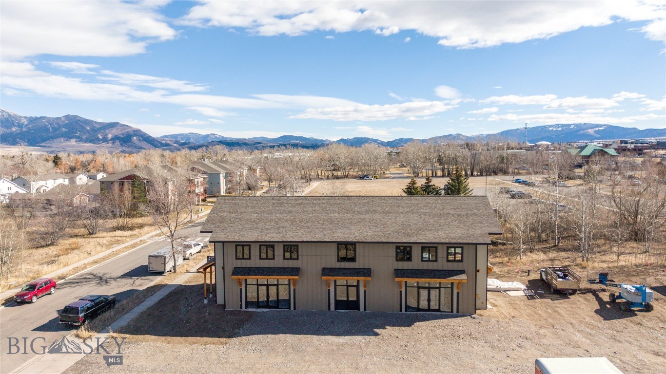 Parkway Plaza - Commercial Lease