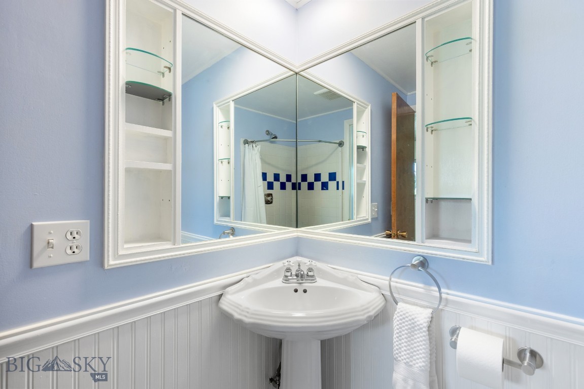 Bozeman, Montana 59715, United States, 2 Bedrooms Bedrooms, ,2 BathroomsBathrooms,Residential,Active,191322