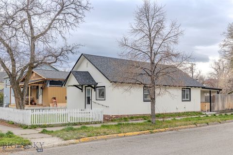 Photo of 302 S G Street, Livingston, MT 59047 (MLS # 410460)