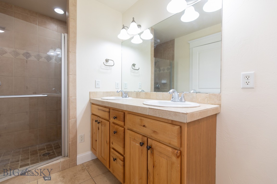 Valley West - Residential