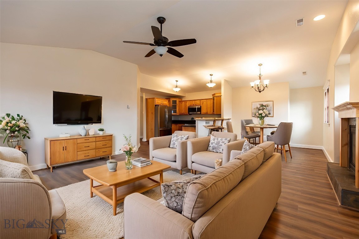 Valley West - Residential