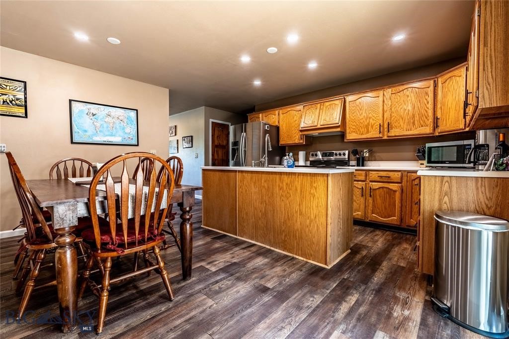 Sportsmans Retreat - Residential