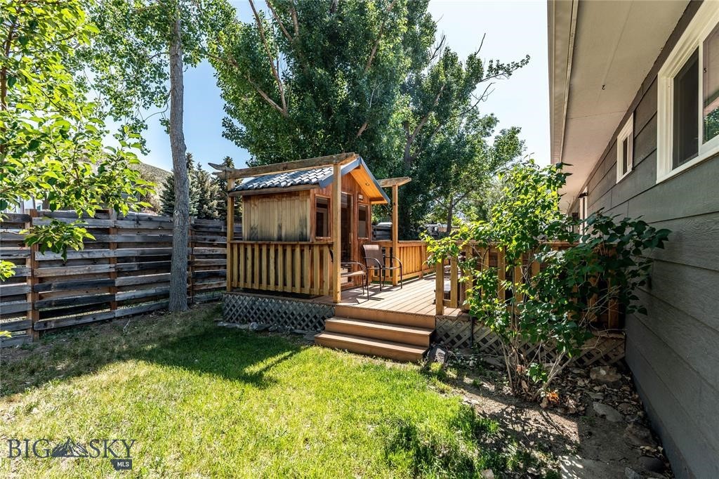 Sportsmans Retreat - Residential