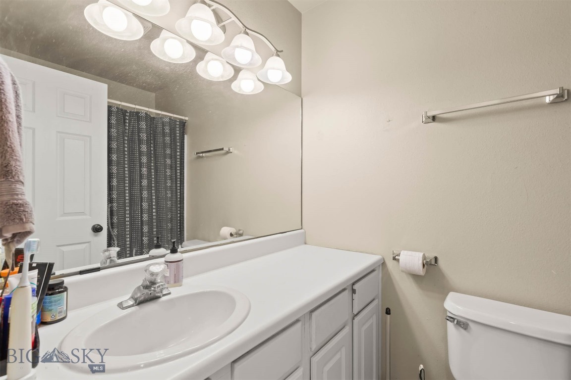 Hawks Ridge Condo - Residential