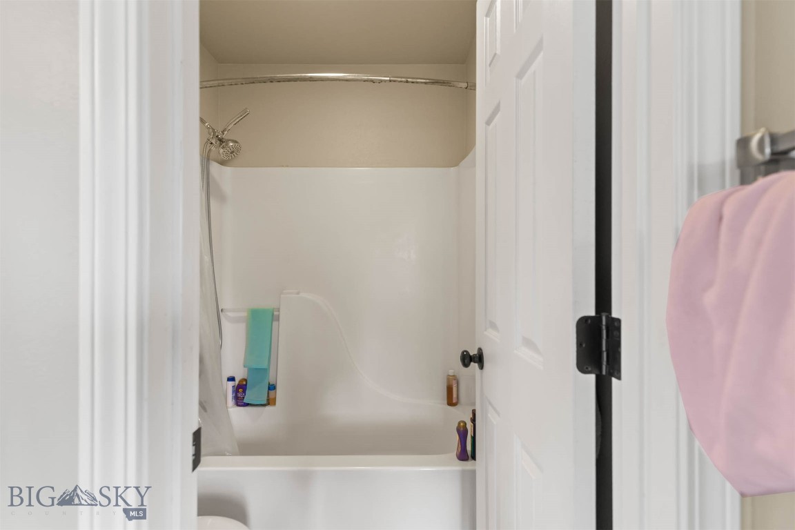 Hawks Ridge Condo - Residential