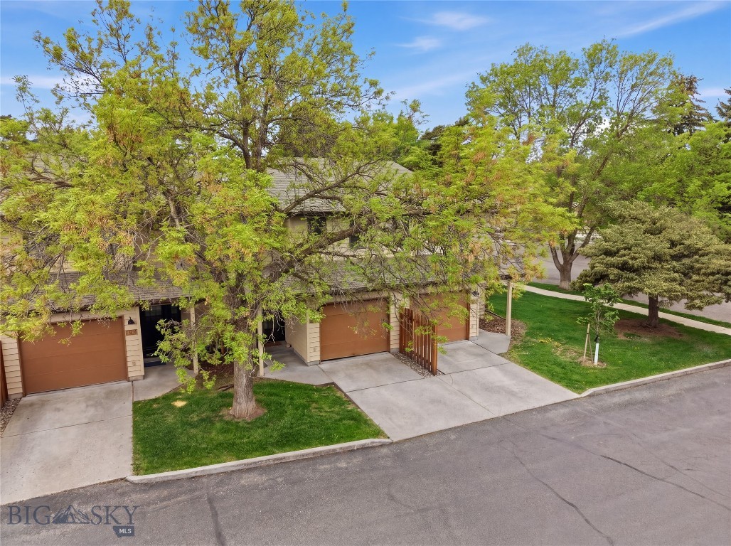 Cedarwinds Condo - Residential