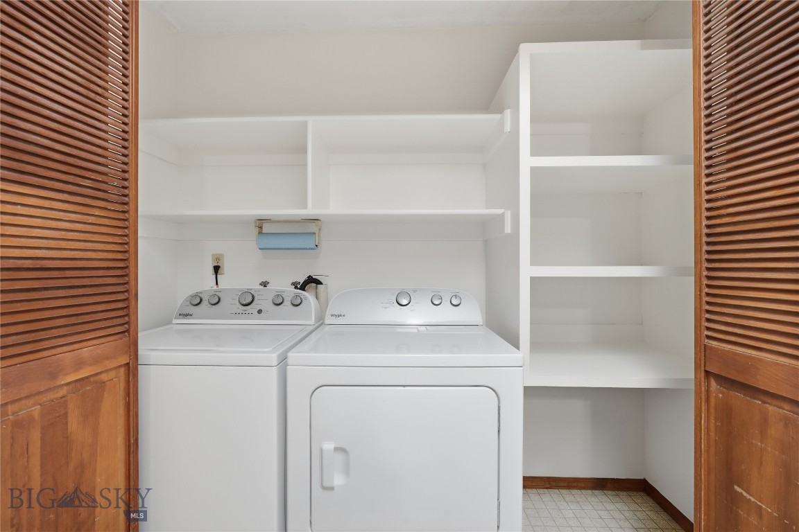 Cedarwinds Condo - Residential