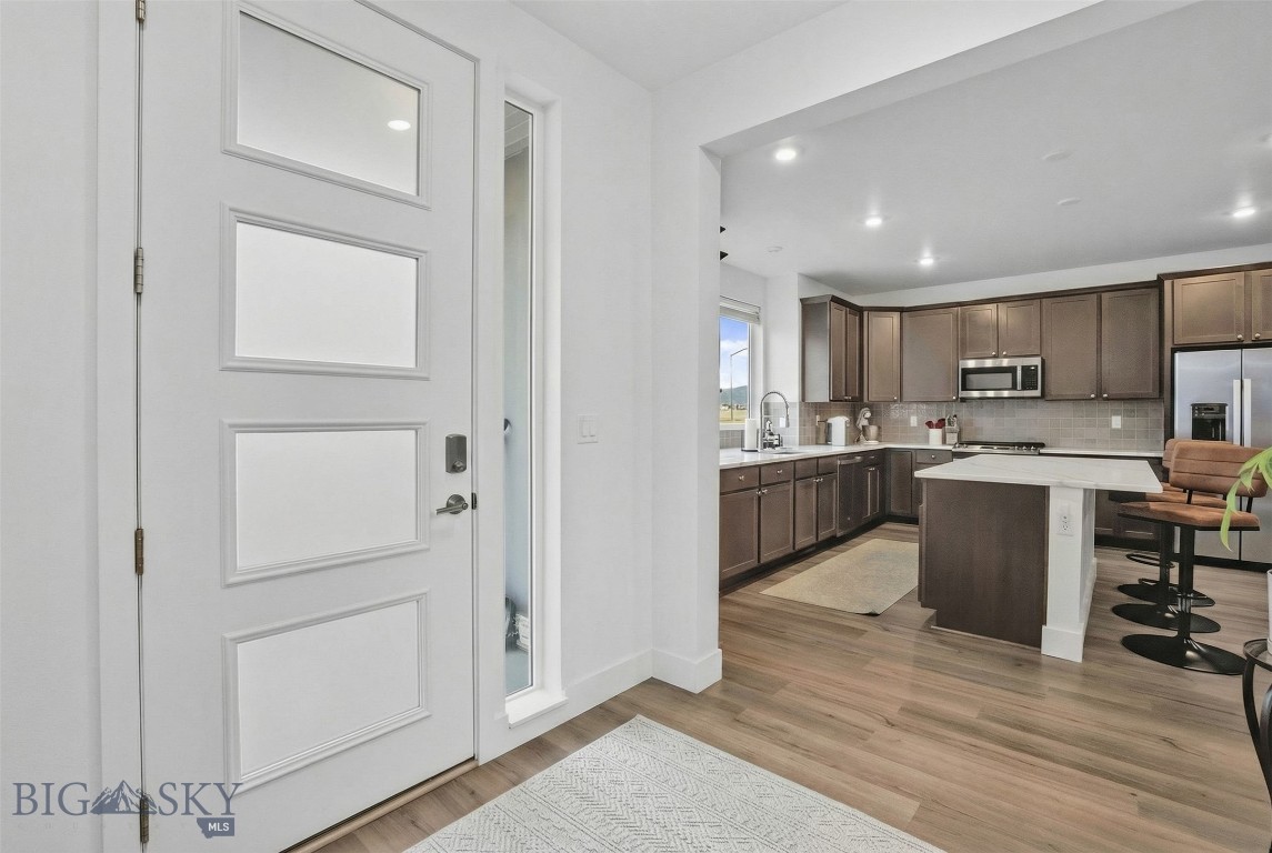 1811 N Cottonwood Road