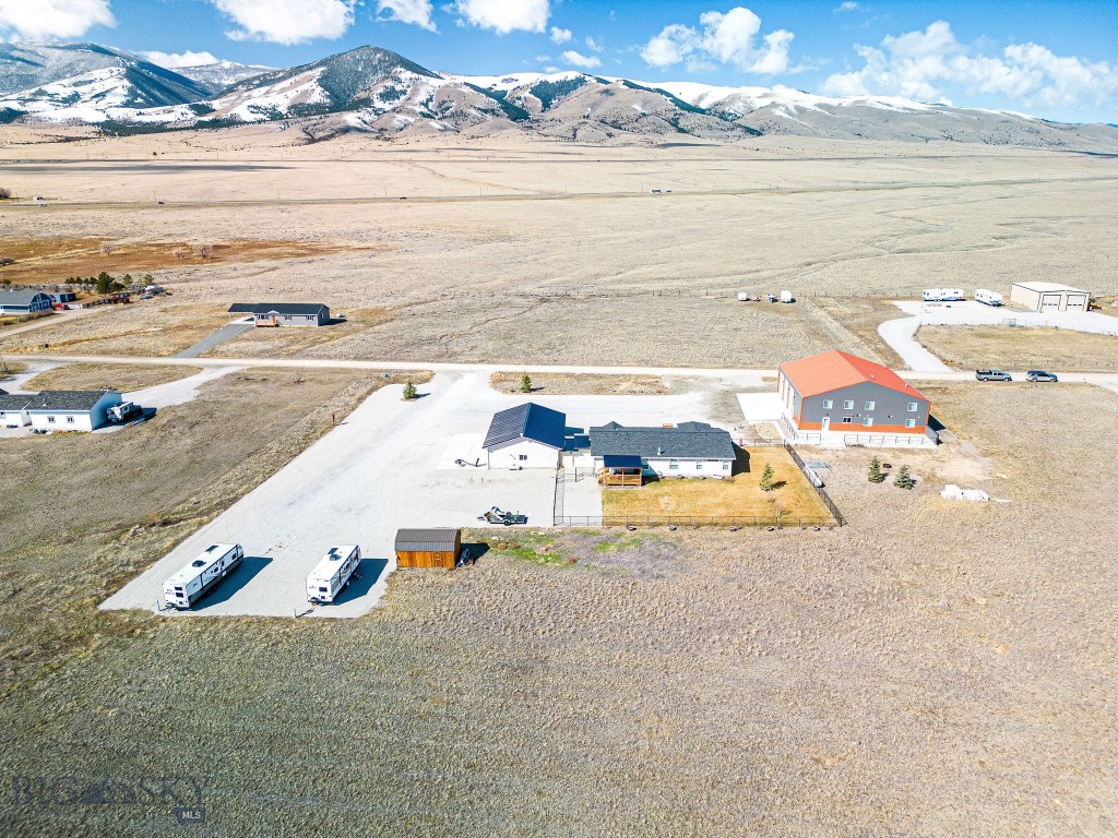 Silo Acres - Residential