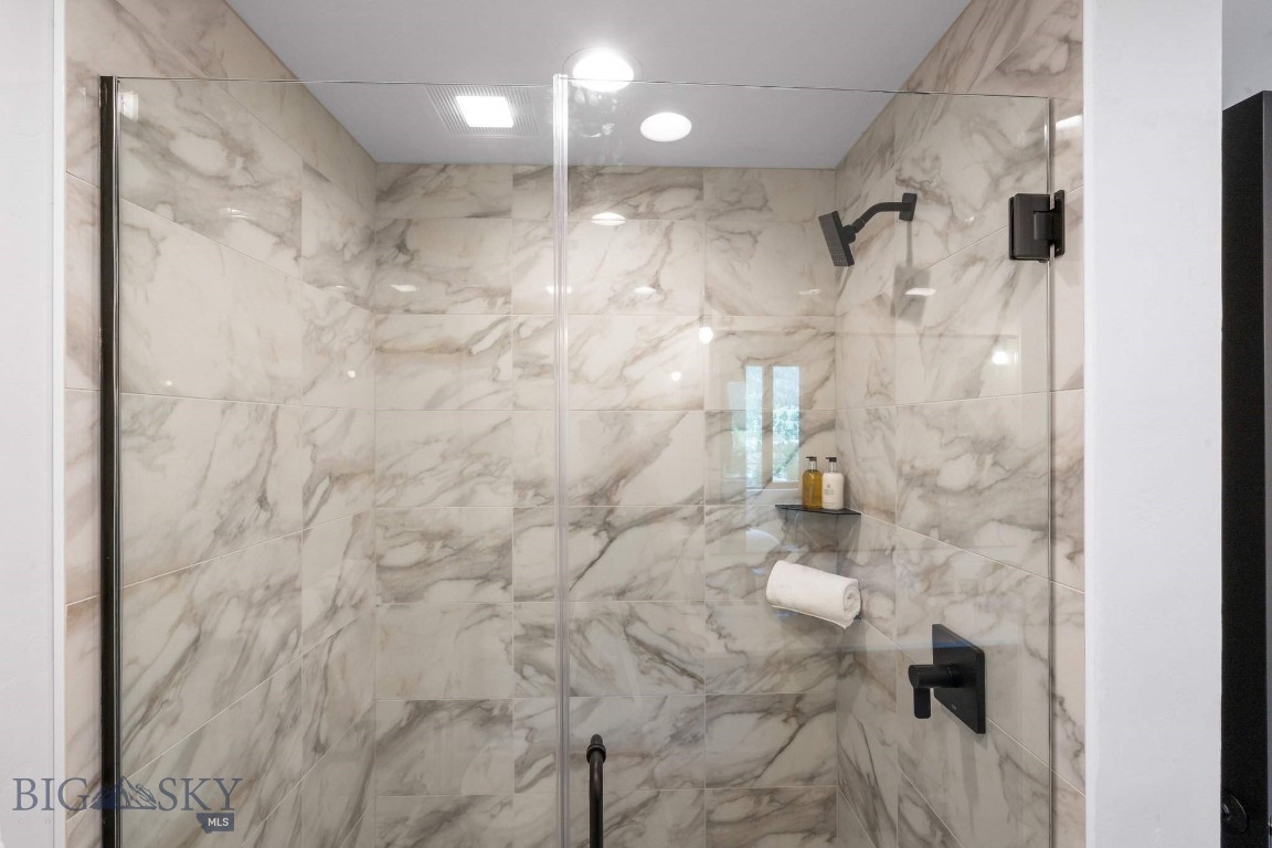 The Franklin Residences - Residential