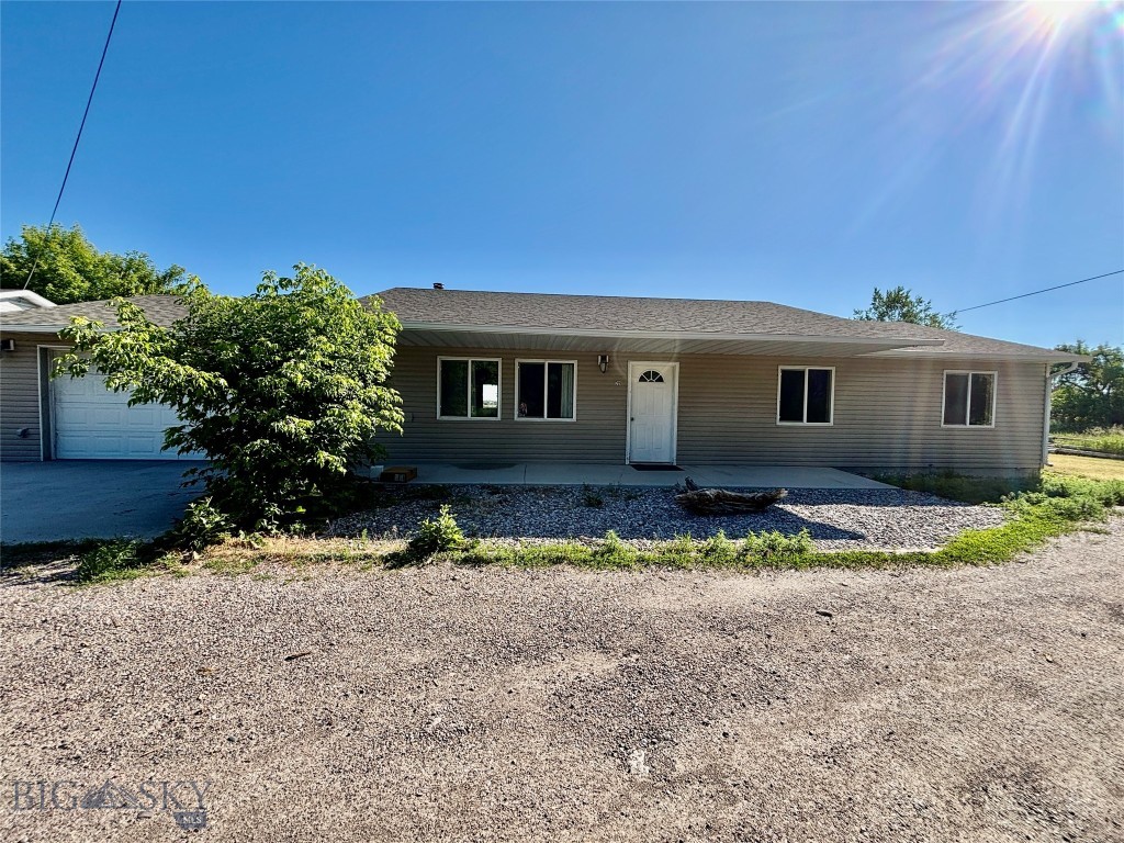 209 W Helena Street