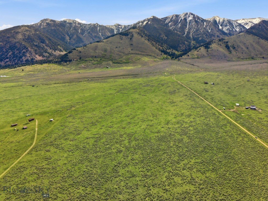 Sportsmans Paradise - Land